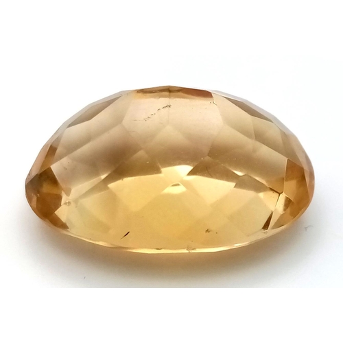 431 - A 28ct Faceted Citrine Gemstone. 5.81g total weight. 2.5cm.