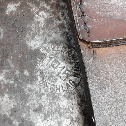 181 - WW1 Imperial German 1915 Dated Trench Spade and Leather Pannier. Beautiful Markings.