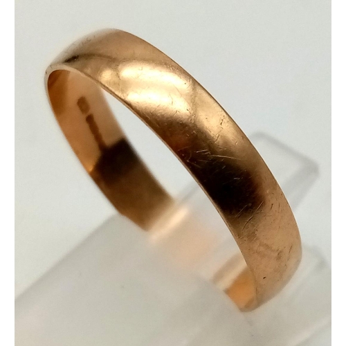 430 - A Vintage 9K Yellow Gold Band Ring. Size V. 2.05g.