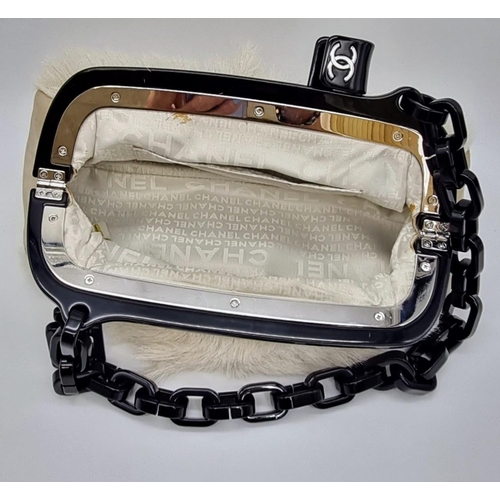 190 - A CHANEL 5 faux fur clutch bag with original cloth protective bag. Serial No: 10258973, Ref: 9378