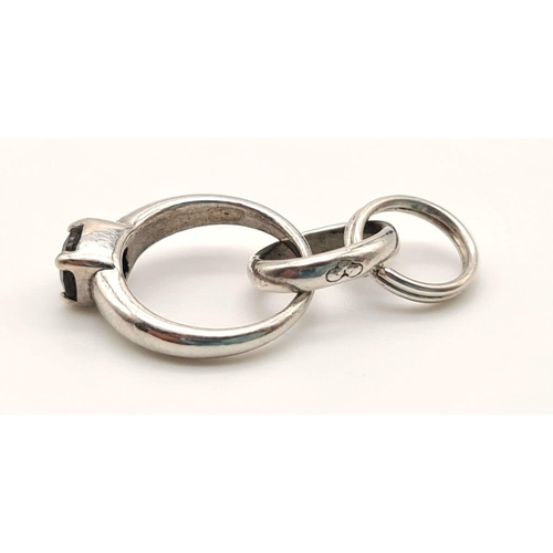 557 - LINKS OF LONDON STERLING SILVER RING CHARM WITH SPLIT RING 1.4G