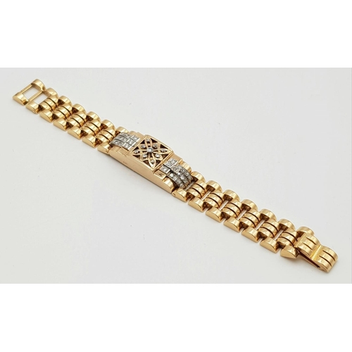 156 - A beautiful and very feminine 18 K yellow gold bracelet/watch with diamonds. Length: 16. 5 cm, weigh... 