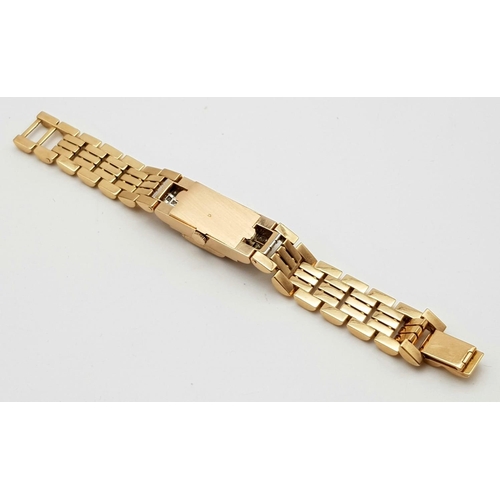 156 - A beautiful and very feminine 18 K yellow gold bracelet/watch with diamonds. Length: 16. 5 cm, weigh... 