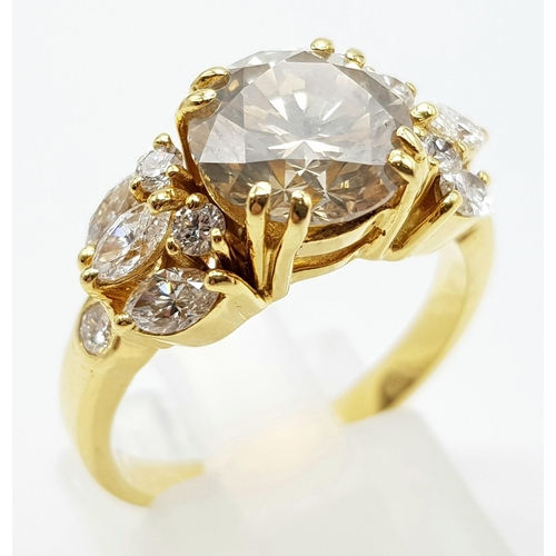 408 - An 18 K yellow gold ring with diamonds (3.78 carats). Ring size: P, weight: 6.88 g.