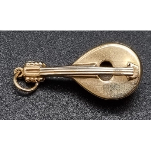 629 - A 9K Yellow Gold Mandolin Pendant or Charm. 3cm. 1.92g.