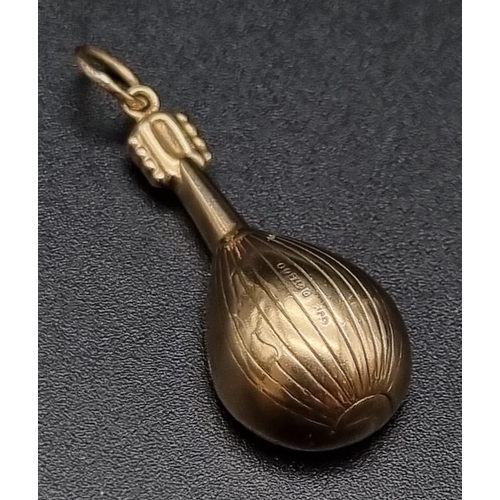 629 - A 9K Yellow Gold Mandolin Pendant or Charm. 3cm. 1.92g.