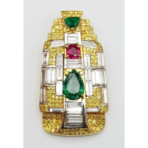 81 - An amazing 18 K yellow gold pendant with two emeralds (4.17 carats trillion and pear cut), one ruby ... 