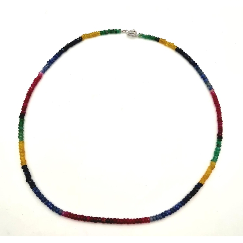 645 - An Emerald, Sapphire and Ruby Bead Necklace. 40cm.