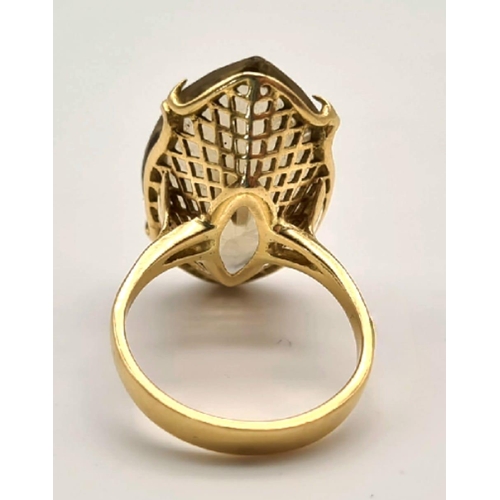 256 - 18K YELLOW GOLD STONE SET RING. SIZE N. 8G