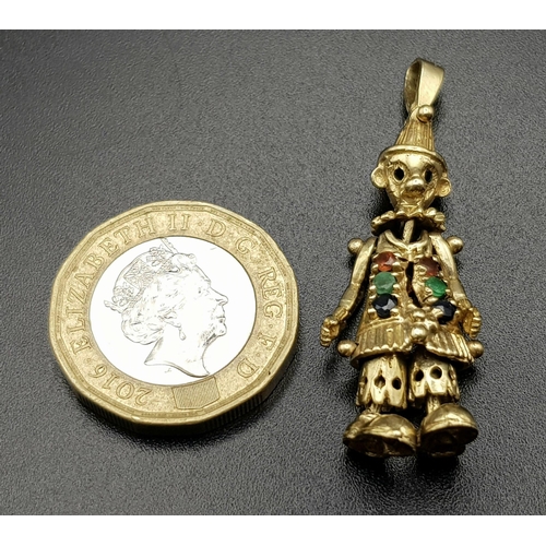 164 - 9K YELLOW GOLD STONE SET ARTICULATED CLOWN 5.5G