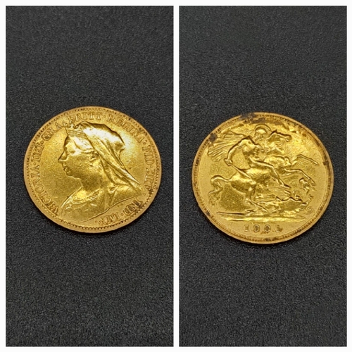 193 - A 22K Gold 1901 Half Sovereign with 9K Gold Pendant Attachments. 7.64g total weight. Ref - 3410