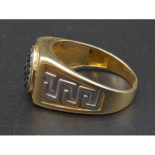 461 - A 14K Yellow and White Gold Signet Ring. Size X. 8g.
Ref - 446. A/F.