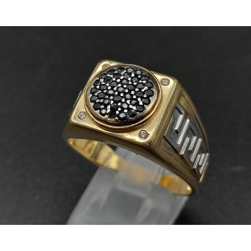 461 - A 14K Yellow and White Gold Signet Ring. Size X. 8g.
Ref - 446. A/F.