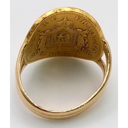 213 - A 22K and 18K Yellow Gold Napoleon Ring. Size L. 8.54g total weight. Ref - 125. Face 22k. Back 18k.