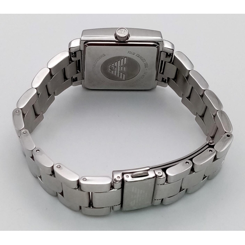 334 - EMPORIO ARMANI STEEL BRACELET WATCH RRP £250 FULL WORKING ORDER - AF