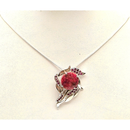 781 - 16 grams ruby Gemstone Pendant with Ruby accents in 925 Silver, with silver chain - 54cm.