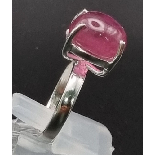 648 - 12.2cts Cabochon Ruby Gemstone ring in 925 Silver. 7.89 grams. Size N 1/2