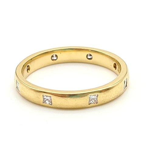 592 - 18K YELLOW GOLD DIAMOND SET BAND RING 0.40CT 2.8G SIZE K