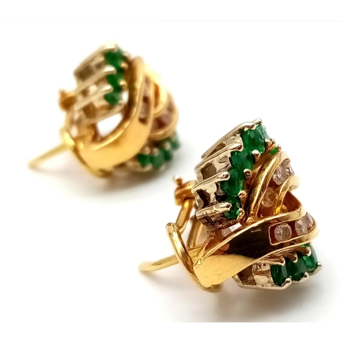 286 - 14K YELLOW GOLD DIAMOND & EMERALD STUD EARRINGS 0.40CT 8.8G