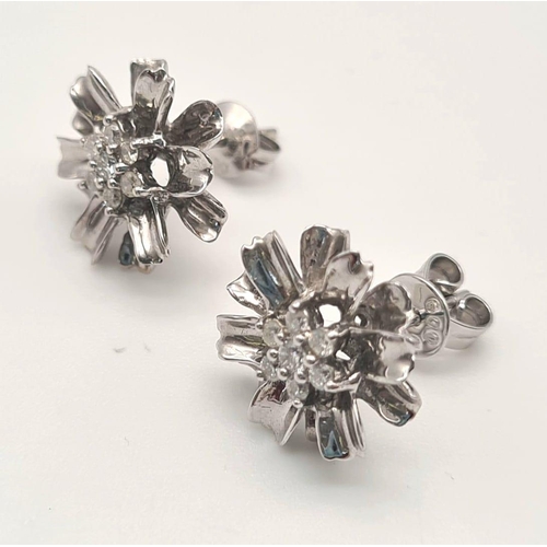 782 - 18K WHITE GOLD DIAMOND STUD EARRINGS 5.5G 0.25CT