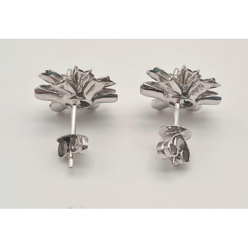 782 - 18K WHITE GOLD DIAMOND STUD EARRINGS 5.5G 0.25CT