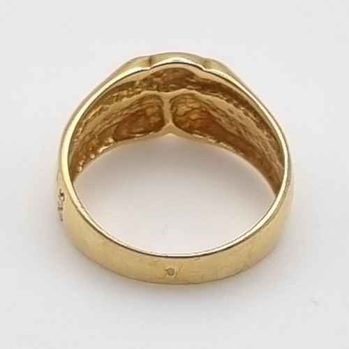 23 - An 18K Yellow Gold Twin Band Ring. Size K. 5g. Ref - 8633.