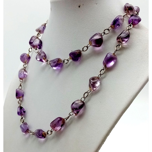 788 - A Lavender Fluorite Rough Beaded Necklace. 70cm.