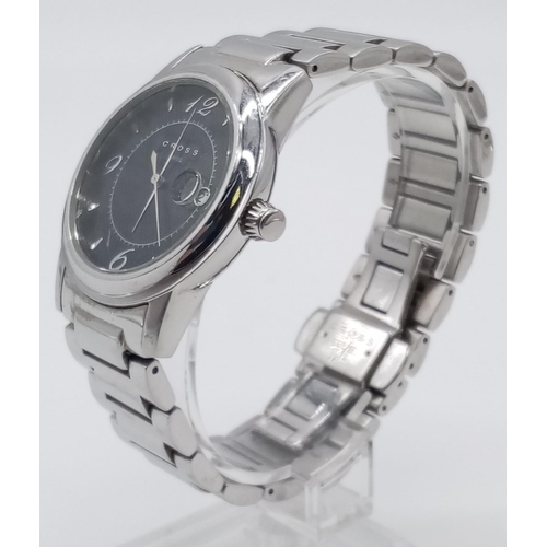 653 - CROSS STAINLESS STEEL BRACELET WATCH QUARTZ A/F. 37mm