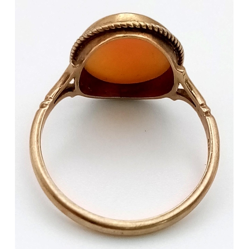 430 - A Vintage 9K Yellow Gold Cameo Ring. Size L. 2g total weight.