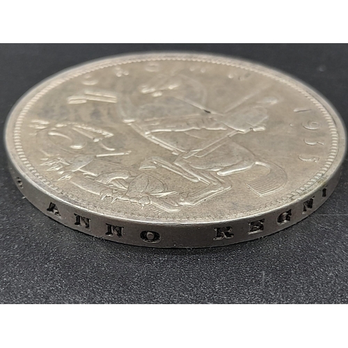 457 - A 1935 George V Rocking Horse Raised Edge Silver Crown Coin. EF condition. 28.3g. Spink - 4048. Plea... 