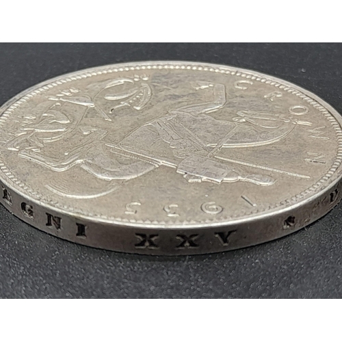 457 - A 1935 George V Rocking Horse Raised Edge Silver Crown Coin. EF condition. 28.3g. Spink - 4048. Plea... 