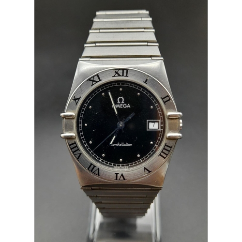 293 - OMEGA CONSTELATION QUARTZ BRACELET WATCH WITH ORIGINAL BOX AND PAPERS. 32mm. Needs batteries.