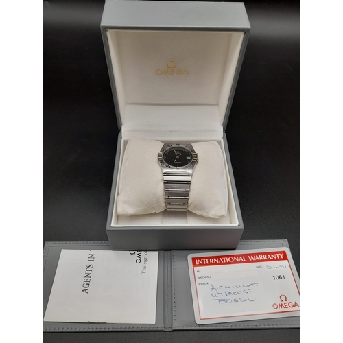 293 - OMEGA CONSTELATION QUARTZ BRACELET WATCH WITH ORIGINAL BOX AND PAPERS. 32mm. Needs batteries.