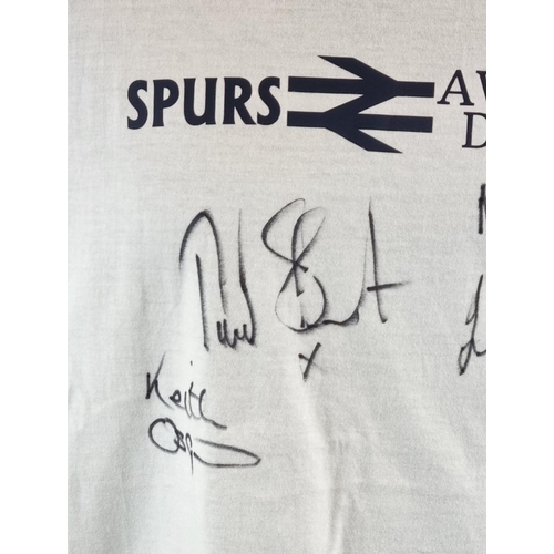 228 - A Tottenham Hotspur Signed Away Days T-Shirt. Signed by Paul Stewart, Martin Robinson, Keith Osgood ... 