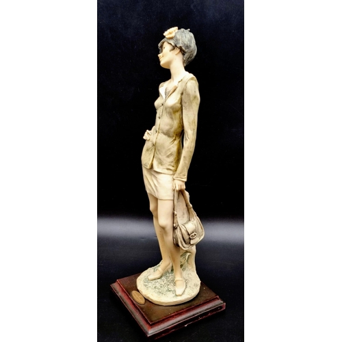 429 - A Giuseppe Armani Limited Edition Florence Figurine. Number 176 of 5000. 38cm tall.