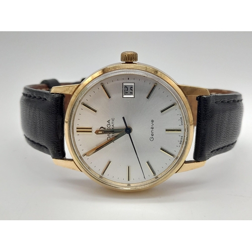 354 - An Vintage Omega Automatic Gents 9k Gold Watch. Black leather strap. Gold case - 35mm. Silver tone d... 