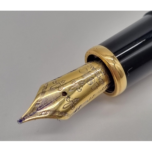 89 - A Mont Blanc Limited Edition Francois Fountain Pen. Black resin and gold plate cap. Brown resin and ... 