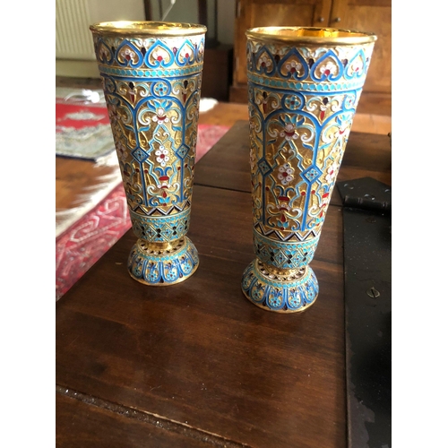 36 - Magnificent pair of Russian silver enamel vases 

Height 14cm 
Diameter base 4.6cm
Diameter top 5.5c... 