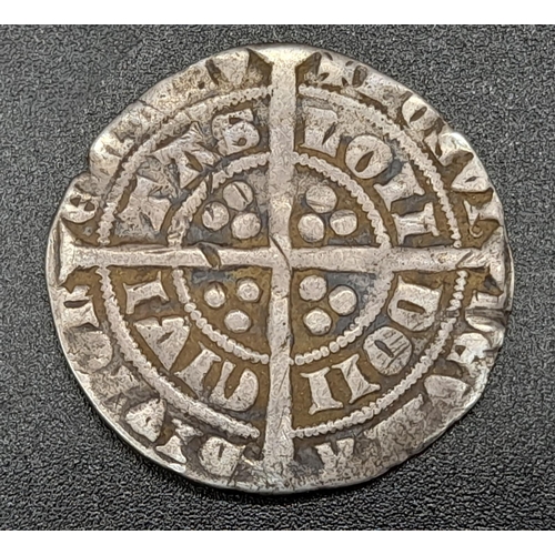 107 - An Edward III Silver Hammered Groat Coin. 4th coinage, 1351-1361. London mint. Please see photos for... 