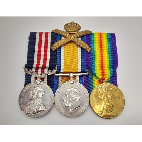 76 - WW1 Military Medal and Duo Awarded to 63626 Pte Edison Burnett 4th Machine Gun Corps. With original ... 