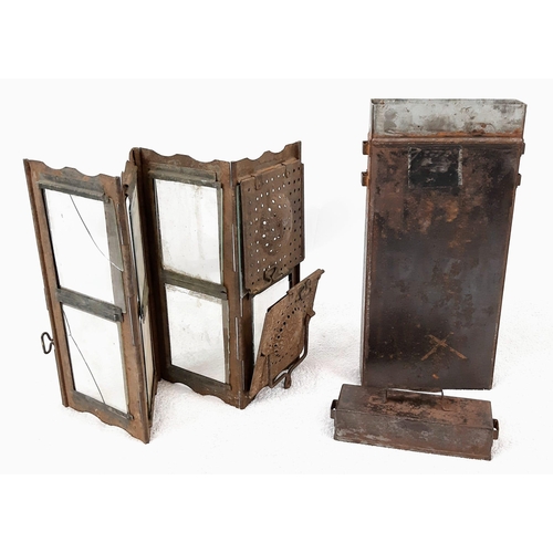 273 - WW1 British Folding Bunker Lantern ½ Candles Only Dated 1916 In Case.