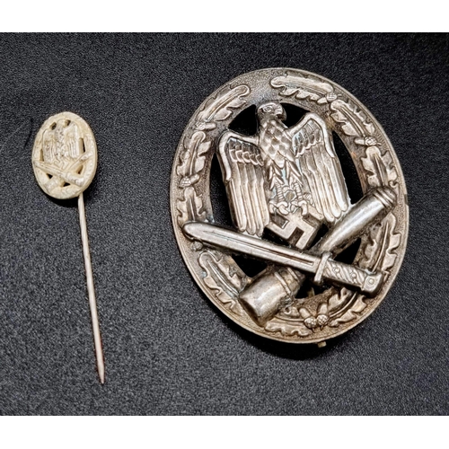 183 - WW2 German General Assault Badge & Lapel Pin in presentation box.