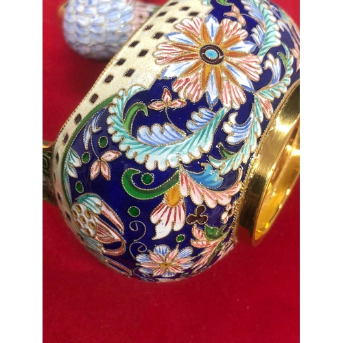 601 - Russian silver enamel large bird kovsh 
Weight 208.8 grams 
Length 18.5cm
Height top of tail 10.2cm
... 