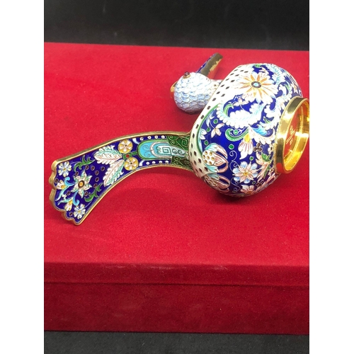 601 - Russian silver enamel large bird kovsh 
Weight 208.8 grams 
Length 18.5cm
Height top of tail 10.2cm
... 