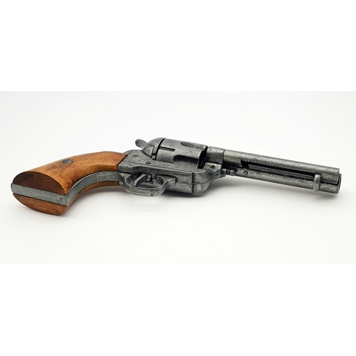 452 - Vintage Retrospective Full Weight Copy of a Colt 45 (Peacemaker) Revolver, Working Action 28cm Lengt... 