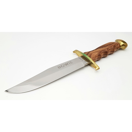 370 - An Excellent Condition Large Bowie Knife by Carl Schleiper, Solingen, Germany in leather Sheath. Woo... 