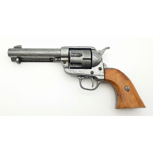 452 - Vintage Retrospective Full Weight Copy of a Colt 45 (Peacemaker) Revolver, Working Action 28cm Lengt... 