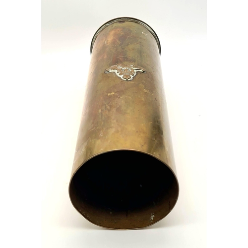 603 - A Brass Royal Artillery Emblem 1945 25 Pounder Mk 2 Artillery Shell 29cm Tall.