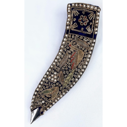 212 - A Very Good Condition Vintage Officers Jewelled Sheath Ghurkha Kukri with White Metal and Brass Hand... 