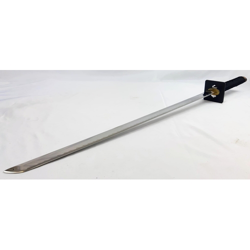 445 - A Vintage Katana 89cm Length 440 Stainless Steel Sharp Blade, Alloy Tsuba-No Saya (sheath).